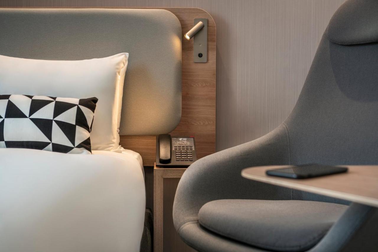 Holiday Inn Express - Marne-La-Vallee Val D'Europe By Ihg บายญี-โรแม็งวีเญร์ ภายนอก รูปภาพ